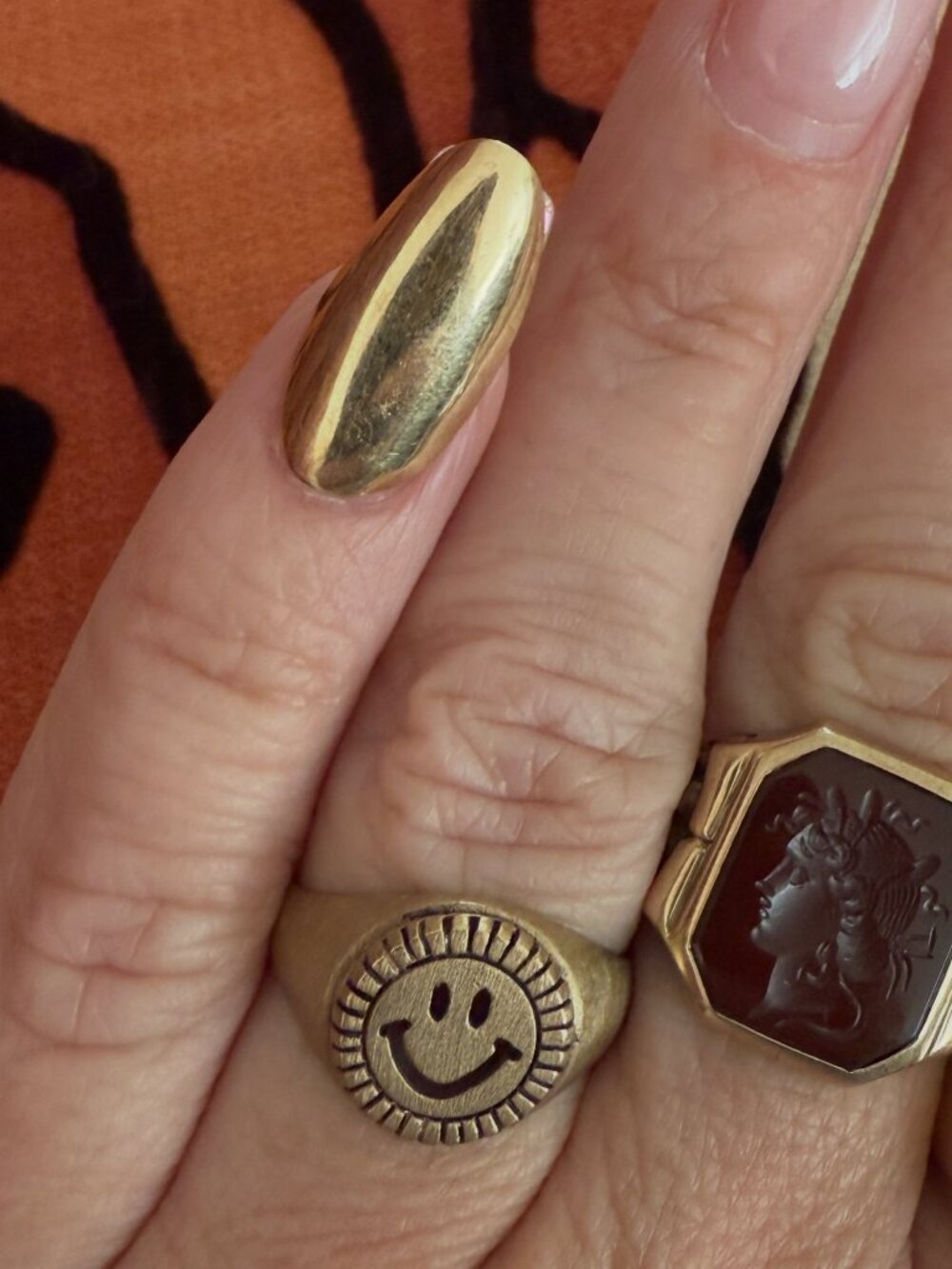 10K Gold Smiley Ring - VINTAGE!